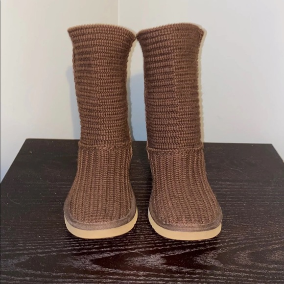 Brown UGG Boots - Picture 1 of 4